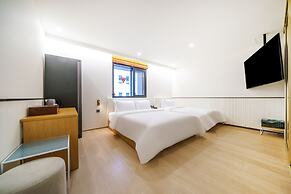 H-AVENUE Hotel Seomyeon Station