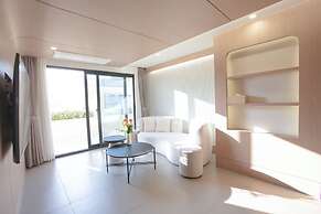 H-AVENUE Hotel Seomyeon Station