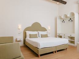 Unconventional Hotel Sorrento