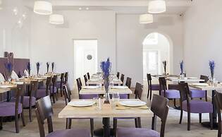 Unconventional Hotel Sorrento