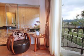 Spring Fountain Hotel