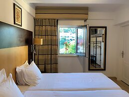 Discovery Apartment Carnaxide