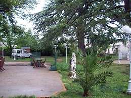Le Parc aux Cèdres