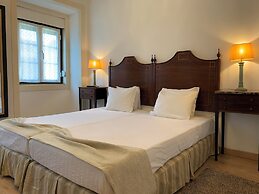 Discovery Apartment Estrela