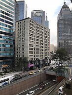 Just Inn - City Hall