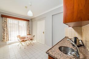 The S Apart & Suites Hotel