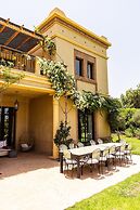 Villa avec piscine privée et Golf