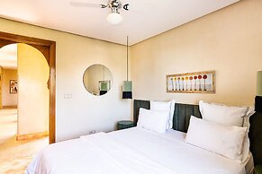 Villa avec piscine privée et Golf