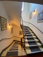 Rev Hotel
