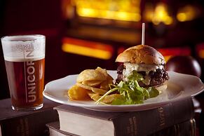 The Bulls Head Hotel