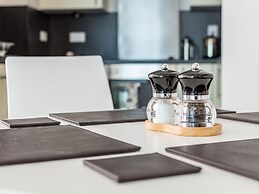 Central View Apartment