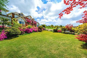 Pungcha & Herb Pension