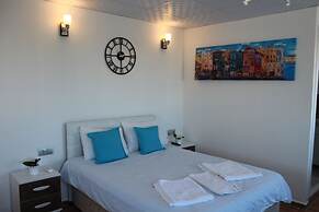 Mavi Pansiyon & Restaurant