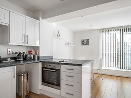 Luxury 2 Bed Apartment