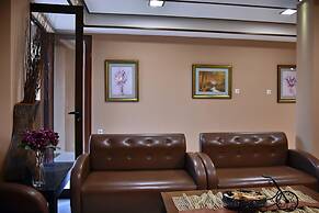 24 Seven Boutique Hotel