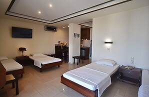 24 Seven Boutique Hotel