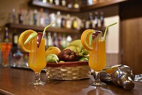 24 Seven Boutique Hotel