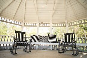 Swamp Rabbit Inn Travelers Rest