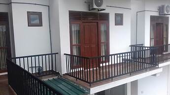 Padmasiri Holiday Resort