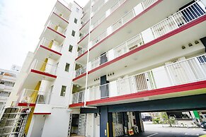 Condominium GOLF GOLF Tsuboya