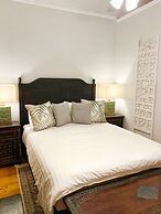 Hollidge House Apartments