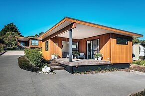 Guest House on Queens