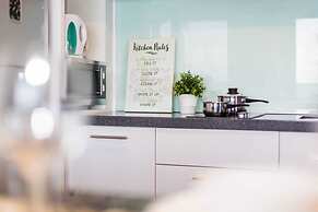 The Establishment EST KL Sentral