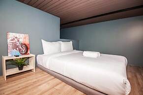 The Establishment EST KL Sentral