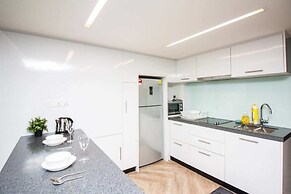 The Establishment EST KL Sentral