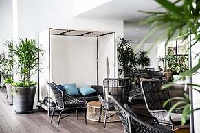 The Establishment EST KL Sentral