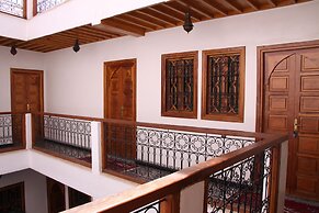 Riad Porte Des 5 Jardins