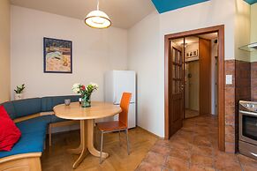 Sunday Morning Apartments