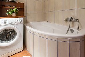 Sunday Morning Apartments