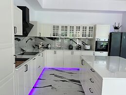 Reggae Garden Villas