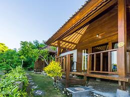 Songlambung Beach Huts