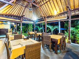 Songlambung Beach Huts