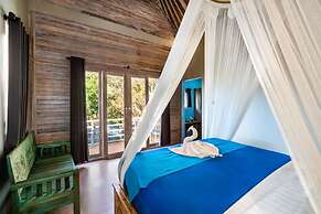 Songlambung Beach Huts