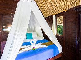 Songlambung Beach Huts