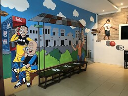 Winggarden Murals House