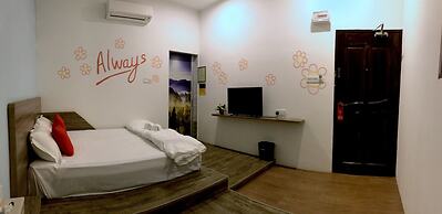 Winggarden Murals House