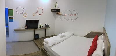 Winggarden Murals House