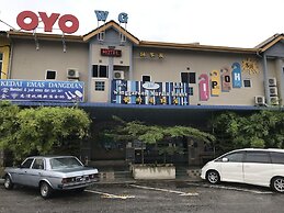 Winggarden Murals House