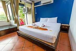 Porterhouse Beach Hotel