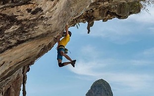 Porterhouse Beach Hotel