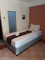 Porterhouse Beach Hotel