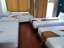 Porterhouse Beach Hotel