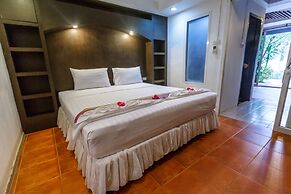 Porterhouse Beach Hotel