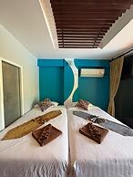 Porterhouse Beach Hotel