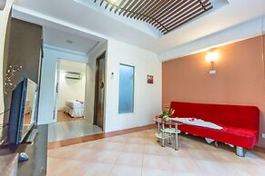 Porterhouse Beach Hotel