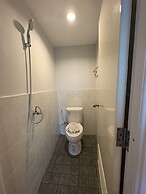 Porterhouse Beach Hotel